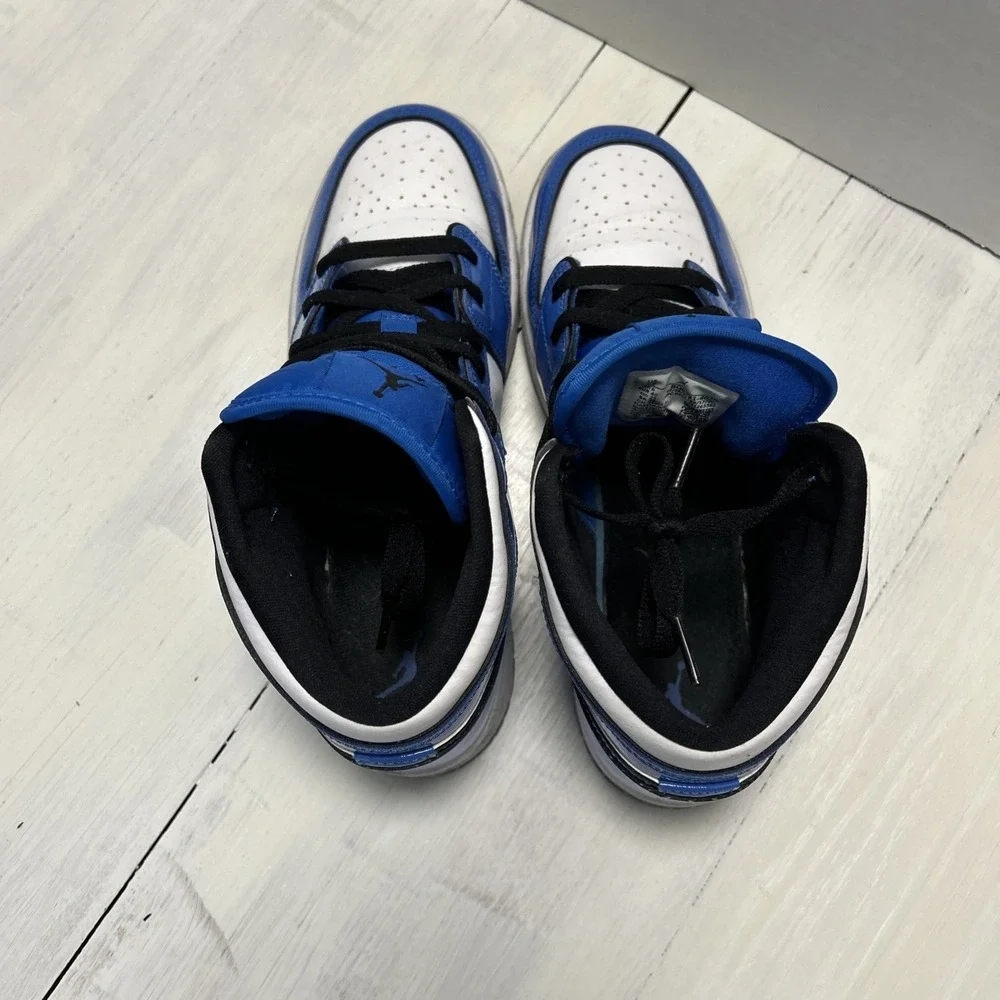 Nike Air Jordan 1 Mid SE Signal Blue 7 youth 8.5 womens white blue black 3076‎